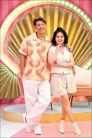 《阿姐万岁》：笑泪齐飞的亲情颂歌，领悟平凡中的伟大