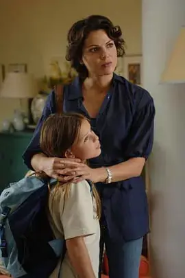 人性迷宫：《错误》——一部拷问道德与欲望的悬疑佳作，结局反转太烧脑！